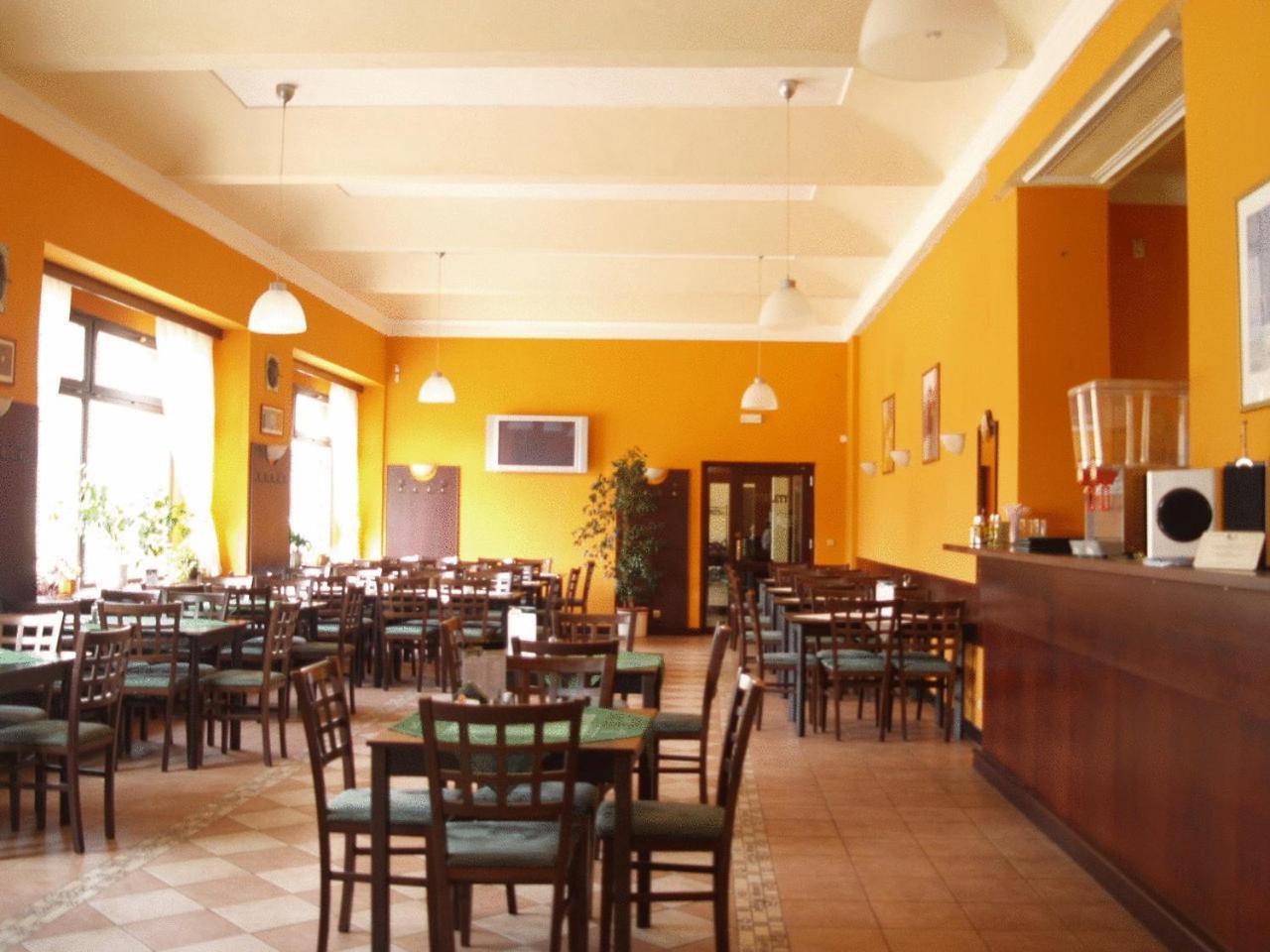 Parkhotel Terezin ภายนอก รูปภาพ